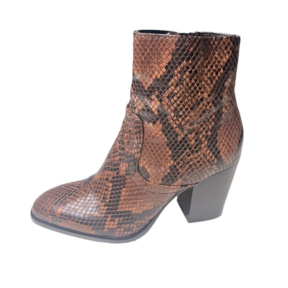 Zara Snakeskin Leather Booties size 36‎ US 6